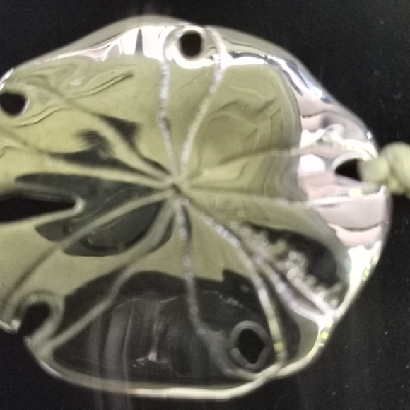 Vantel Pearls Sand Dollar Necklace - Picture 7 of 11